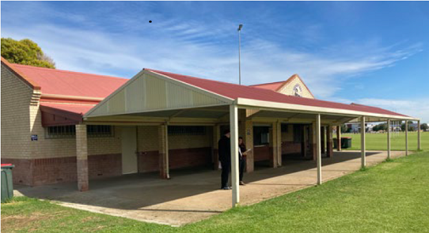 Stan Twight Clubrooms - Veranda 